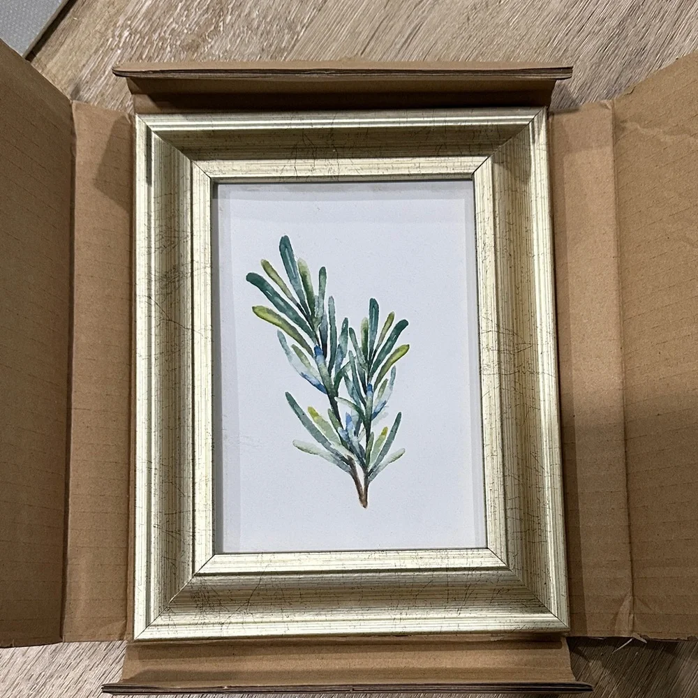 Elegant Gold Picture Frame with Botanical Art- marbled. Frame is 7.5x9.5 in